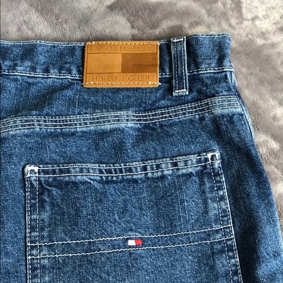 Tommy Hilfiger Jean Shorts - Picture 4 of 4